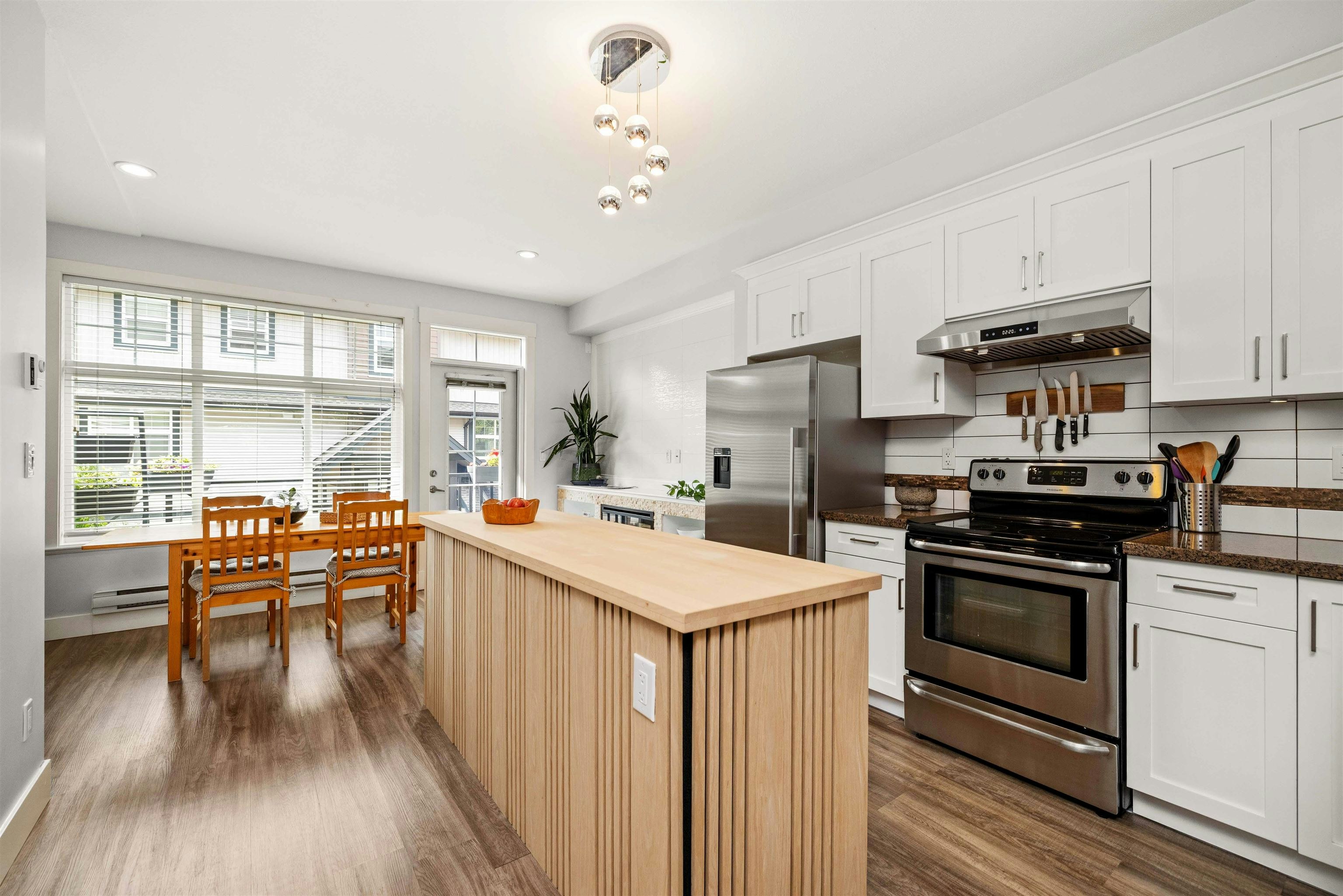 24-7332 194a Street, Surrey, BC, V4N 6K9 - 9