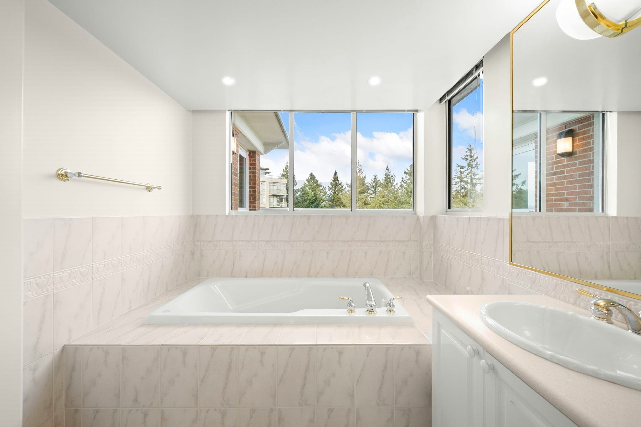 1700-5615 Hampton Place, Vancouver, BC, V6T 2H1 - 31