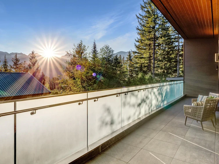 8224 Alpine Way, Whistler, BC, V8E 0G2 - 8