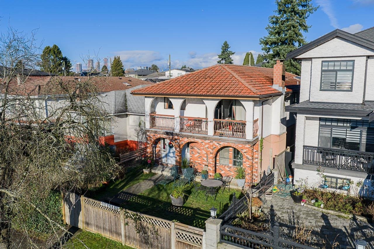 557 E 58th Avenue - 2