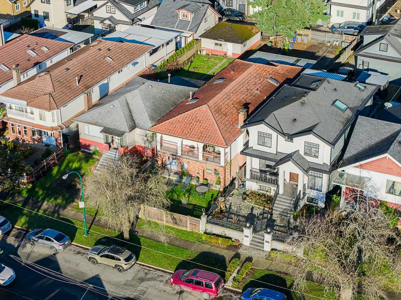 557 E 58th Avenue, Vancouver, BC, V5X 1W1 - 11