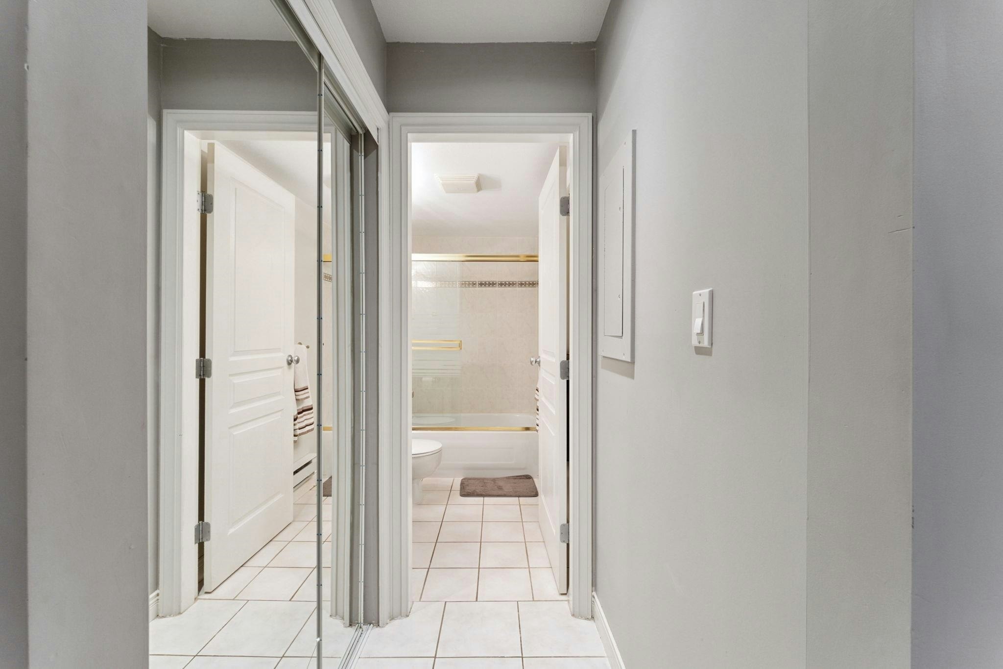 211-8115 121a Street, Surrey, BC, V3W 1J2 - 17