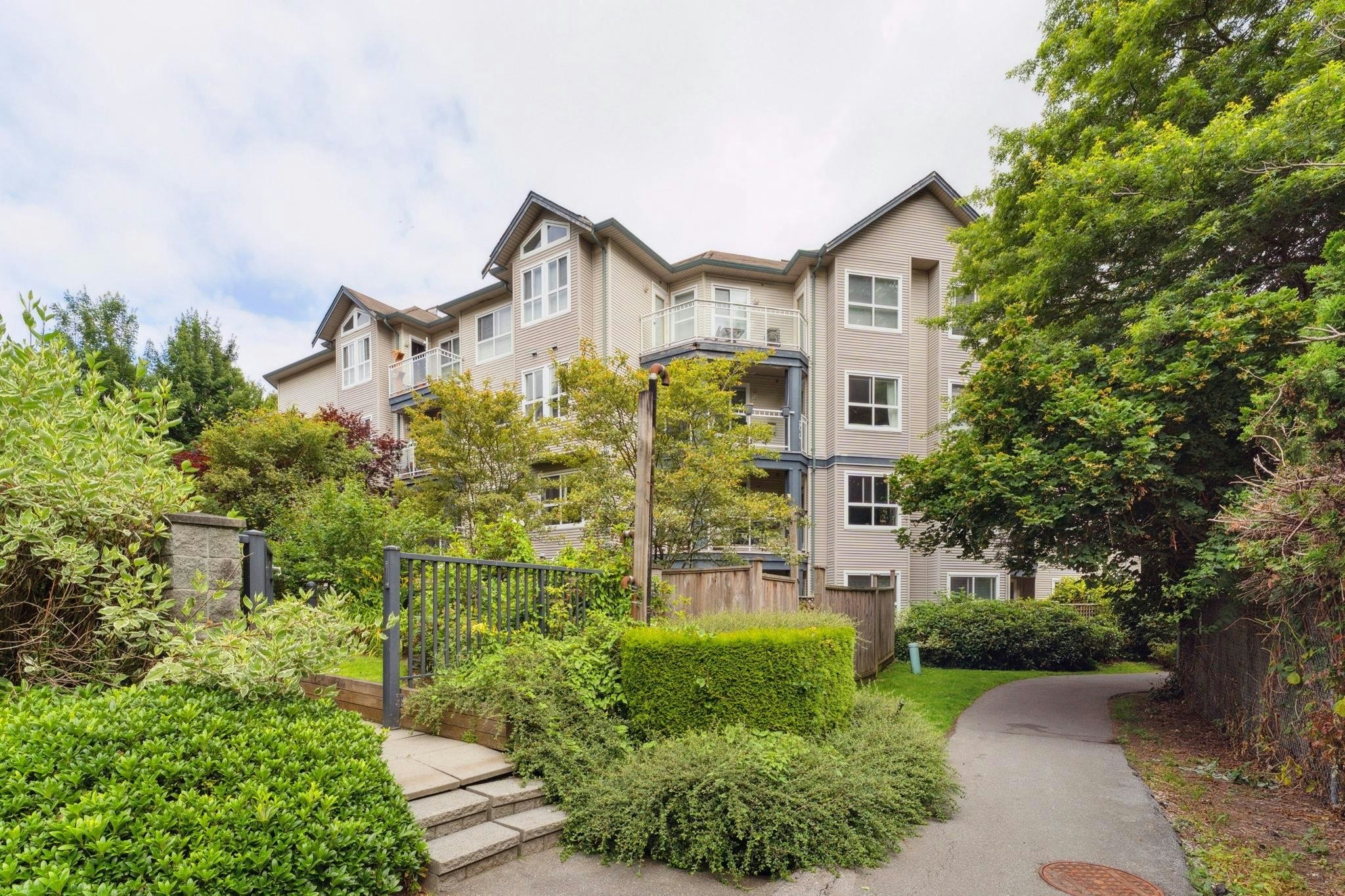 211-8115 121a Street, Surrey, BC, V3W 1J2 - 20