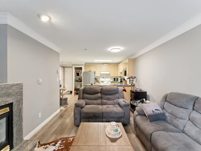 211-8115 121a Street - 5
