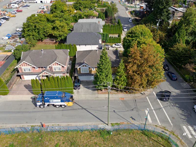 575 Alderson Avenue - 3