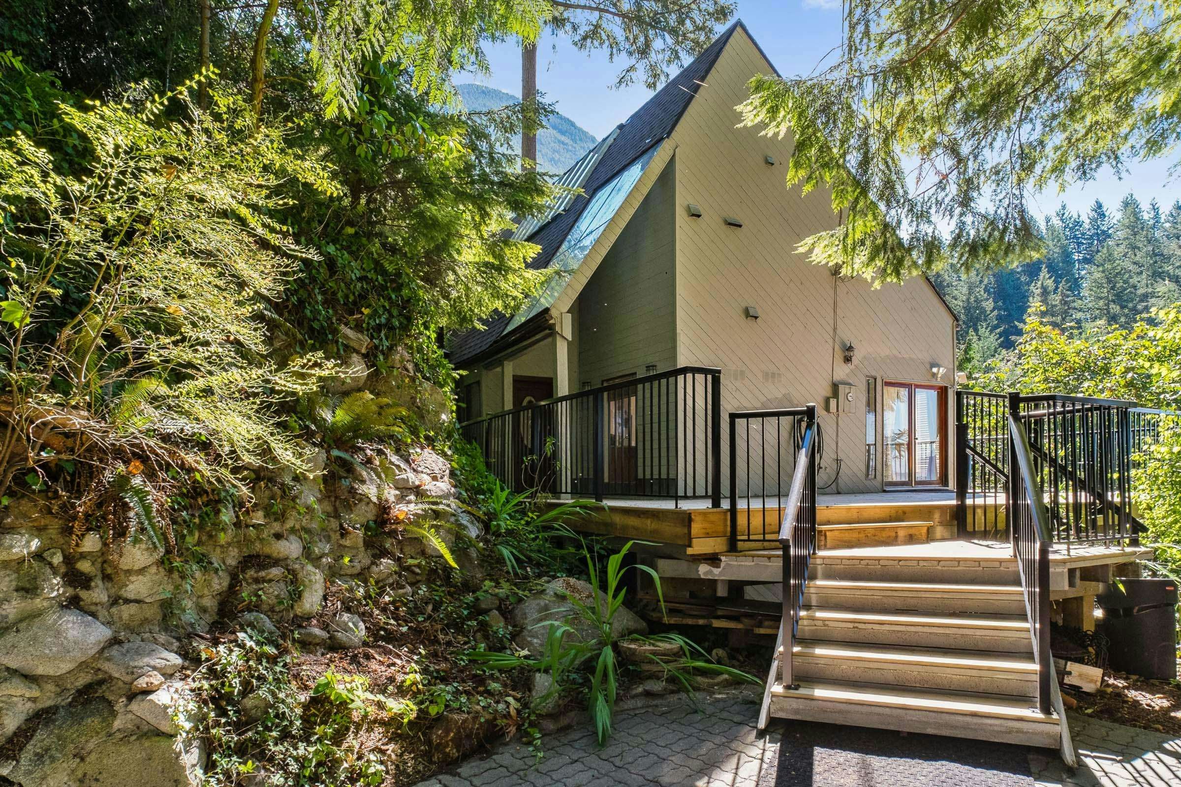430 Bayview Road, West Vancouver, BC, V0N 2E0