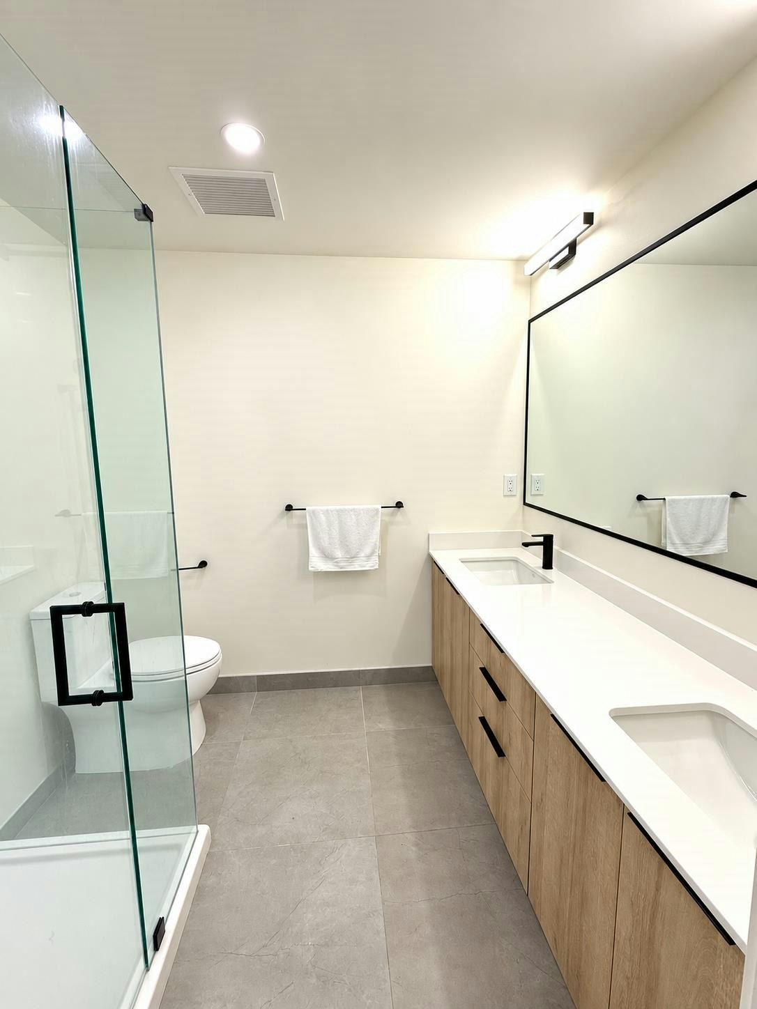 A413-7980 206a Street, Langley, BC, V2Y 3Z8 - 12