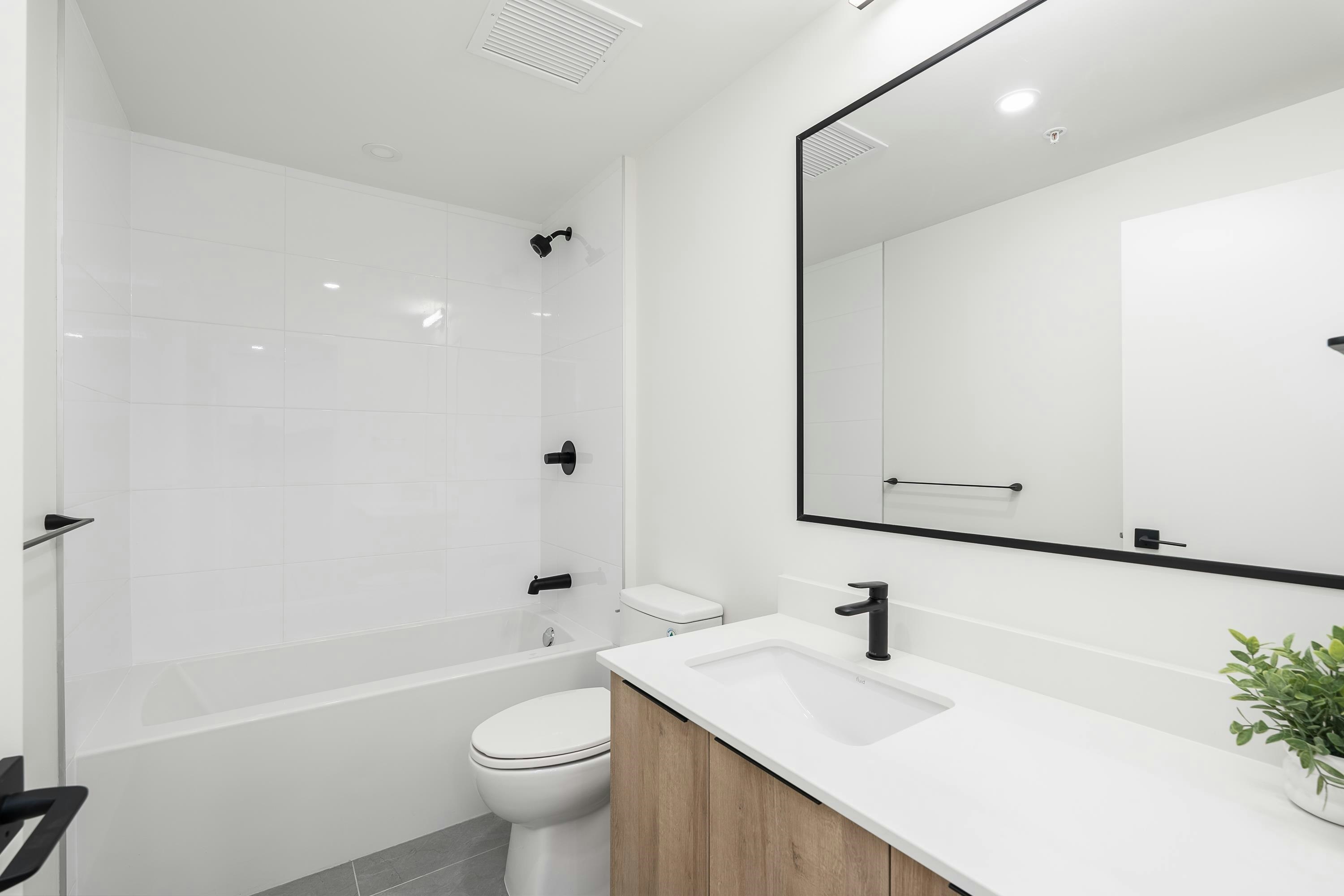 A413-7980 206a Street, Langley, BC, V2Y 3Z8 - 13
