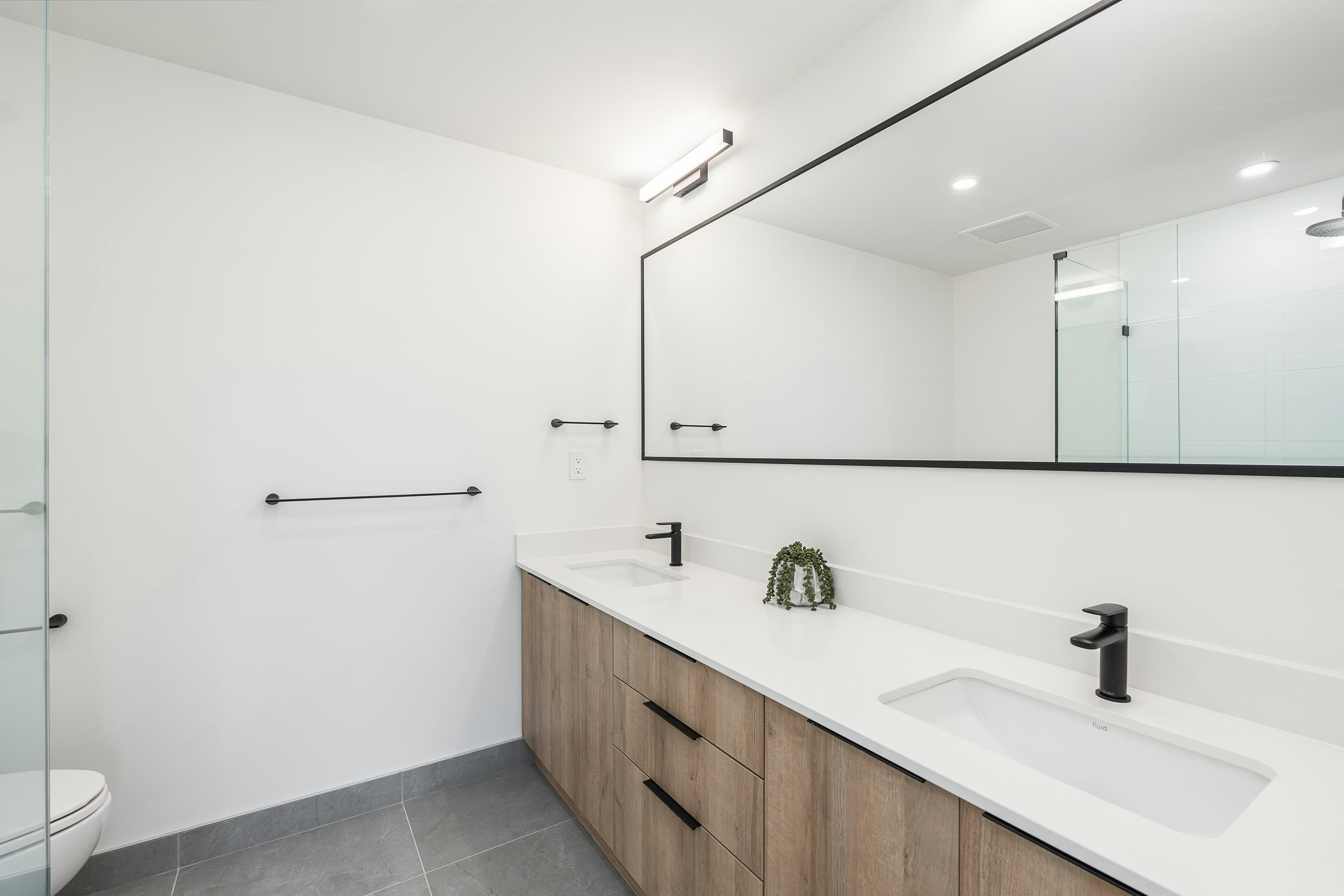 A413-7980 206a Street, Langley, BC, V2Y 3Z8 - 11