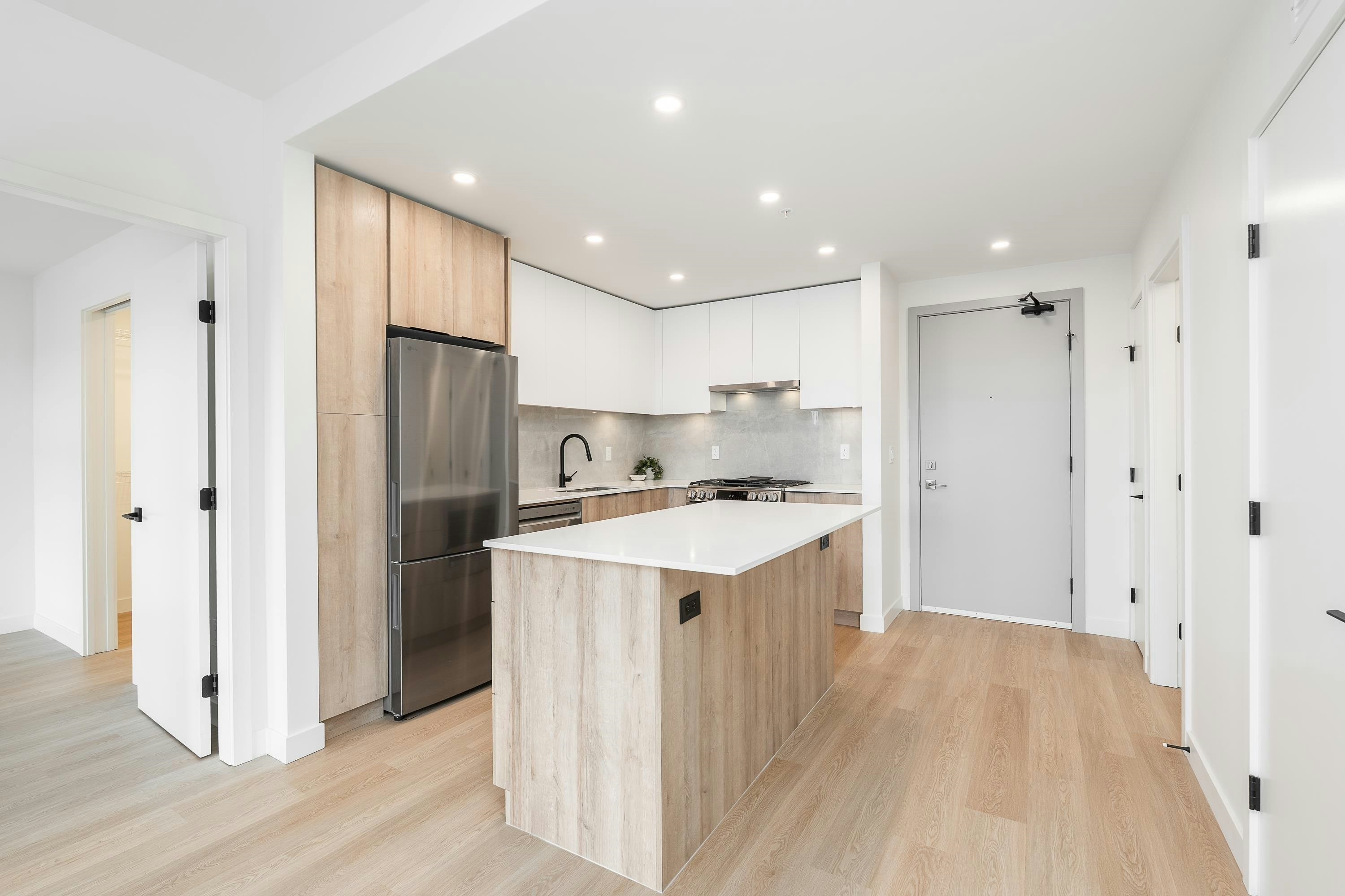 A413-7980 206a Street, Langley, BC, V2Y 3Z8 - 8