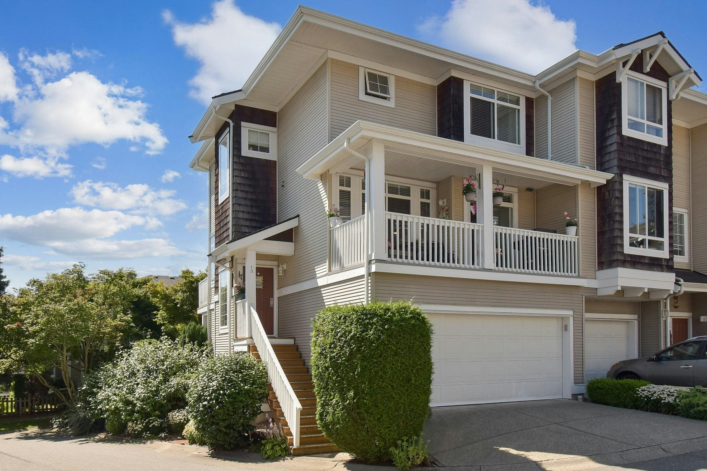 13-15030 58 Avenue, Surrey, BC, V3S 9G3