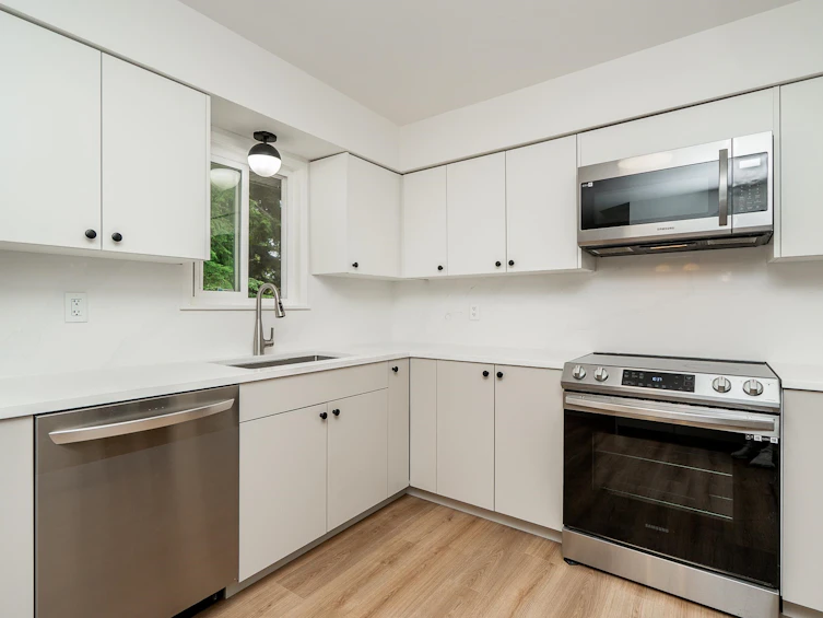 2580 Patricia Avenue, Port Coquitlam, BC, V3B 2H4 - 13