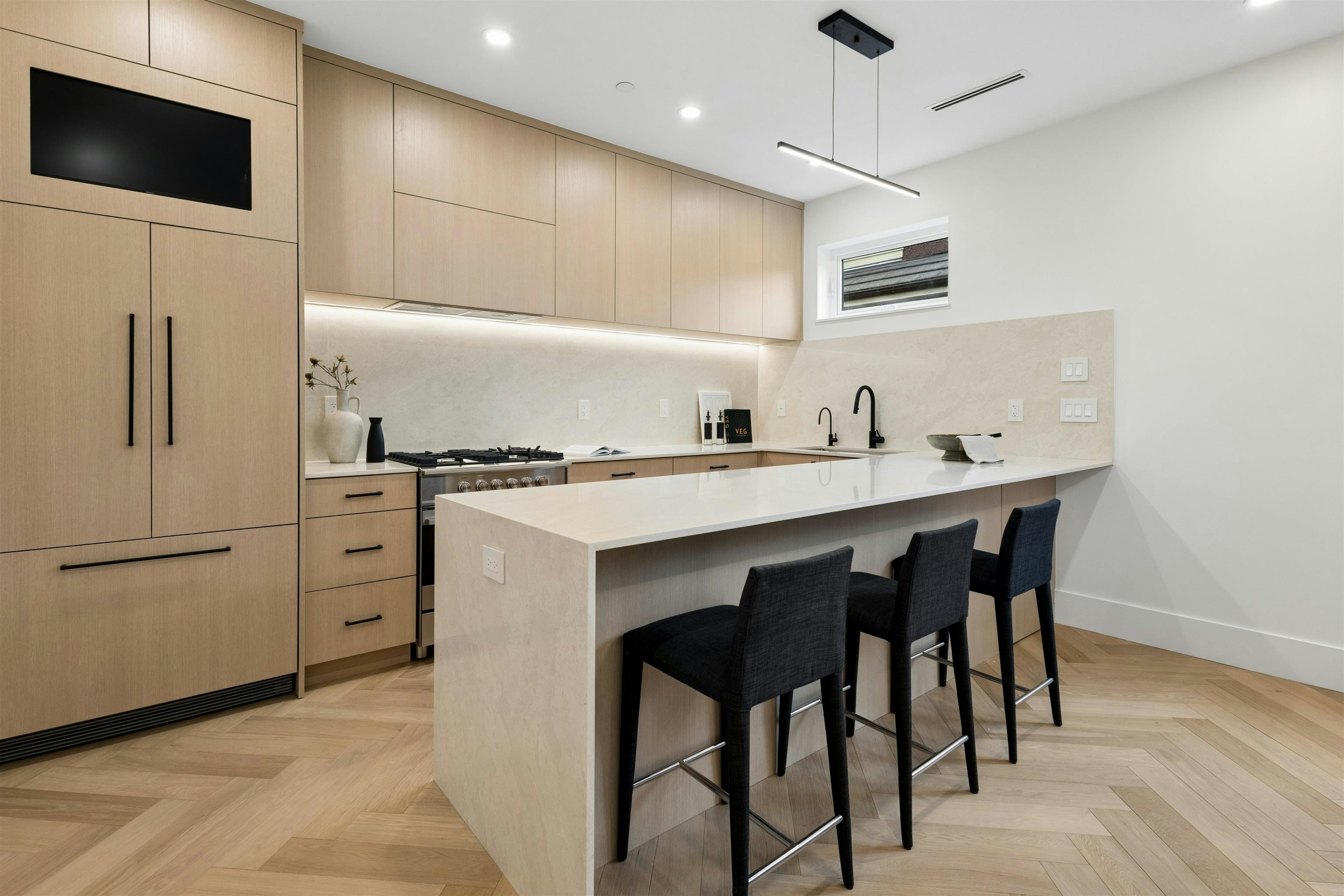 2-3639 E 46th Avenue, Vancouver, BC, V5S 1B7
