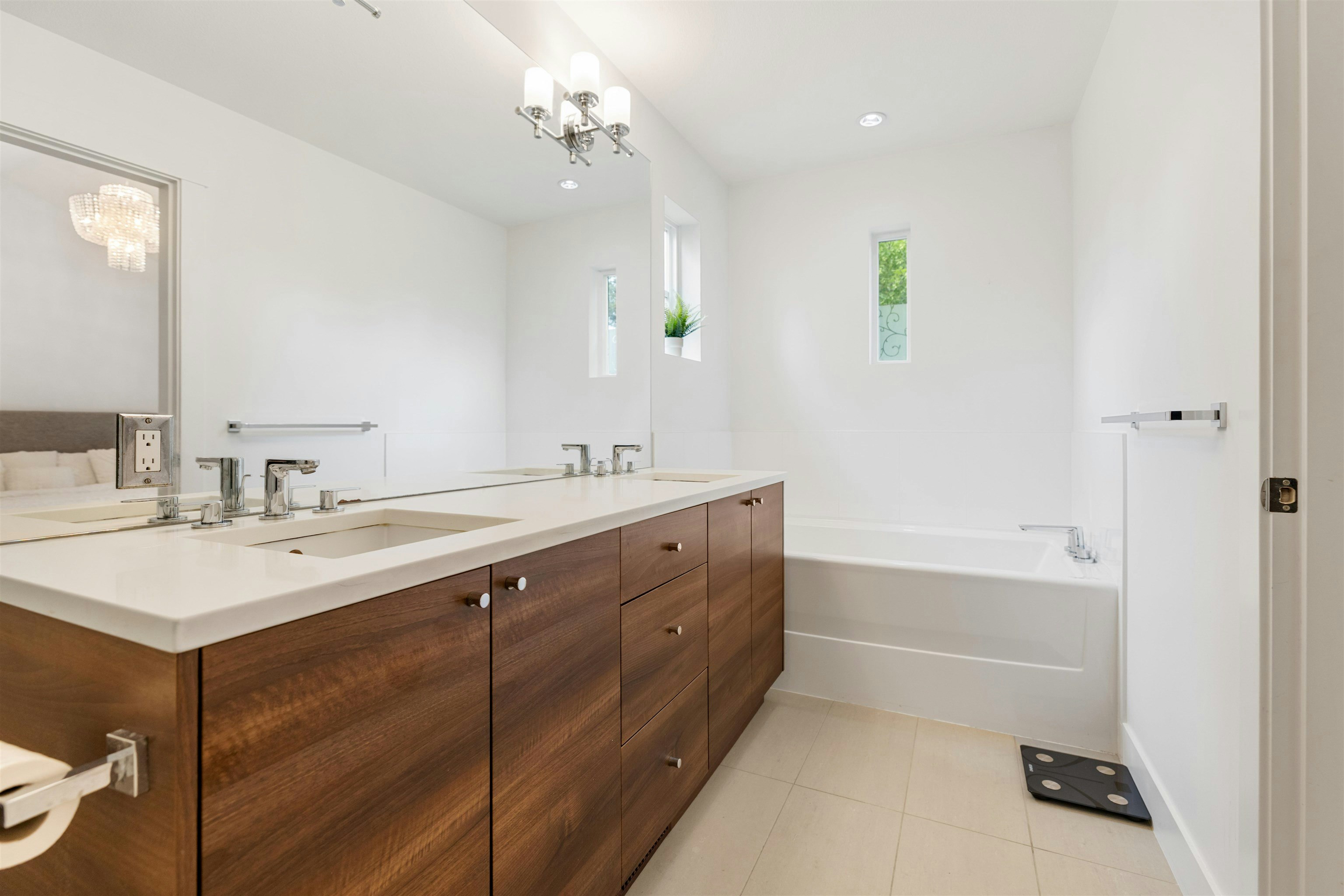 15337 34 Avenue, Surrey, BC, V3Z 2X2 - 31