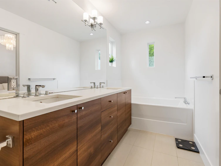 15337 34 Avenue, Surrey, BC, V3Z 2X2 - 31