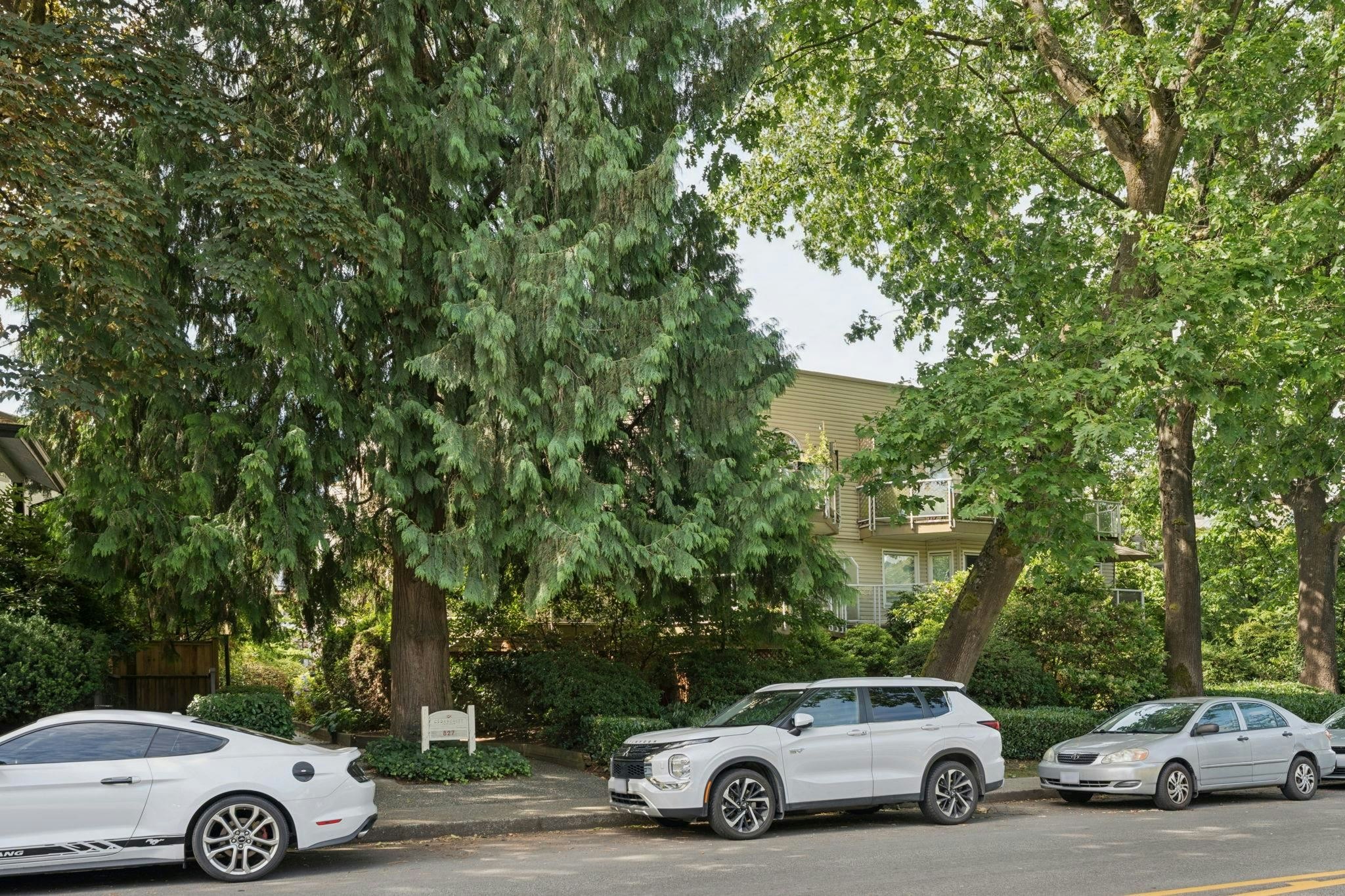 304-827 W 16th Street, North Vancouver, BC, V7P 1R2 - 17
