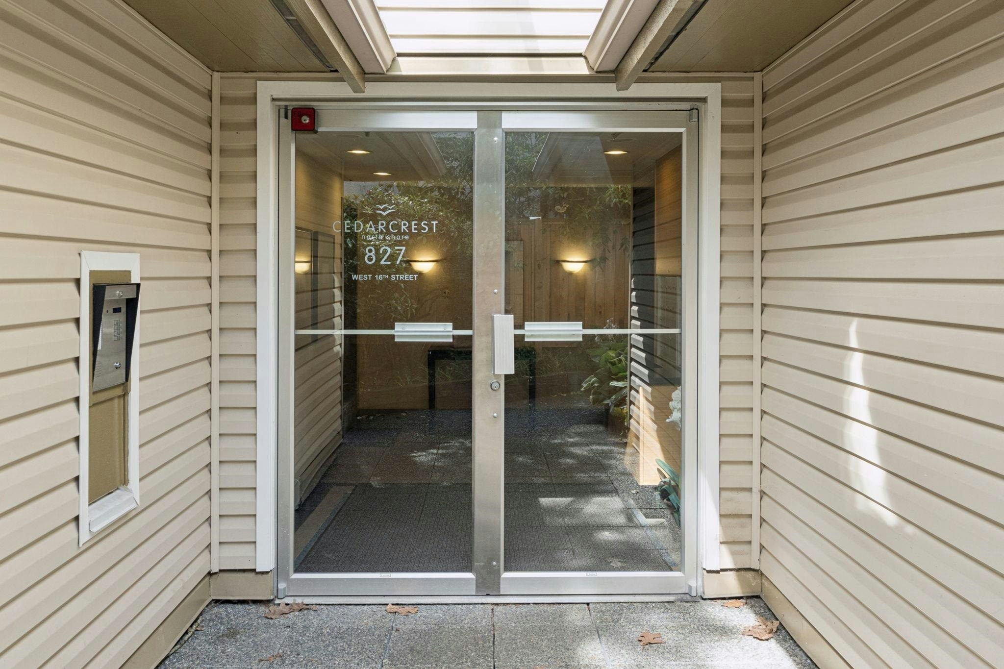 304-827 W 16th Street, North Vancouver, BC, V7P 1R2 - 13