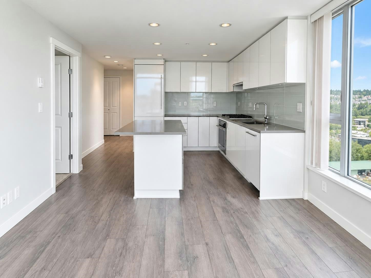 2806-2388 Madison Avenue - 3