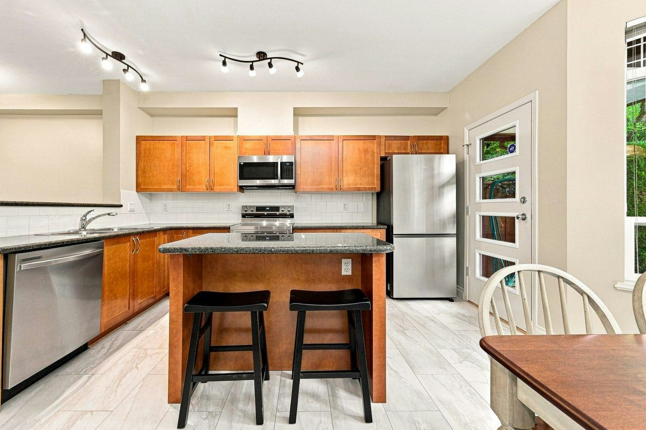 27-15 Forest Park Way, Port Moody, BC, V3H 5G7 - 12