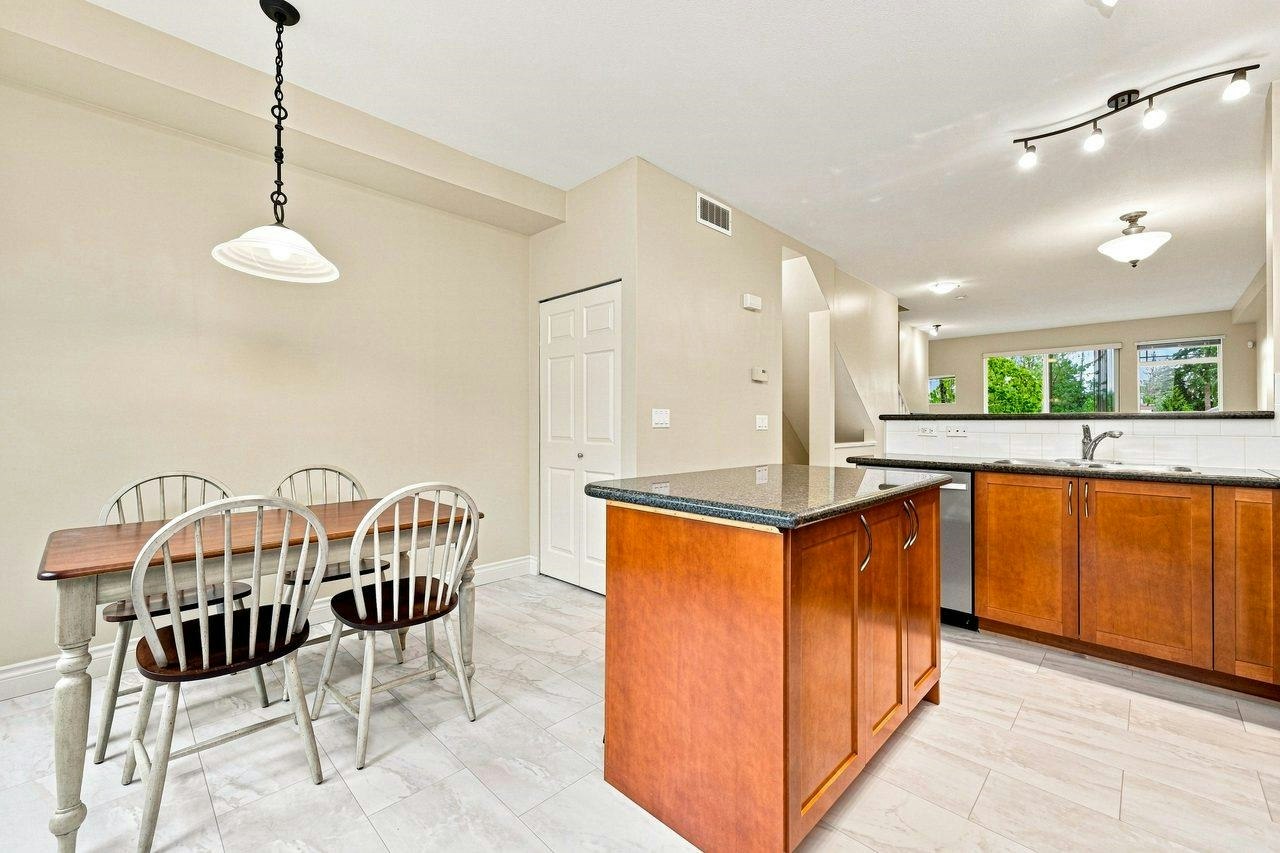 27-15 Forest Park Way, Port Moody, BC, V3H 5G7 - 13