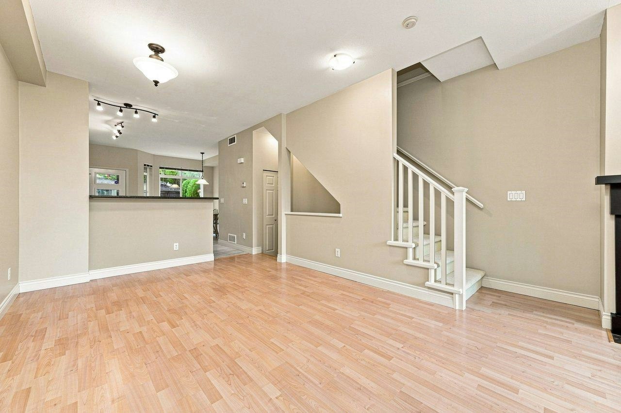 27-15 Forest Park Way, Port Moody, BC, V3H 5G7 - 9