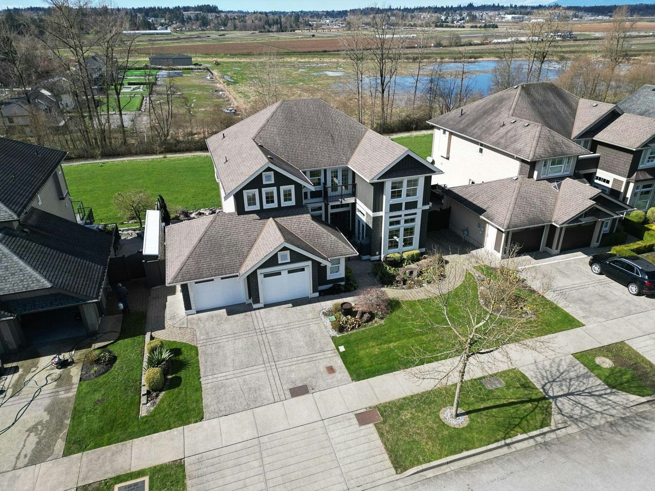 6039 163 Street, Surrey, BC, V3S 1S5 - 2