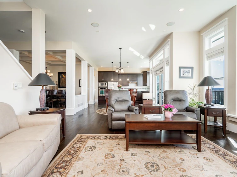 6039 163 Street, Surrey, BC, V3S 1S5 - 5