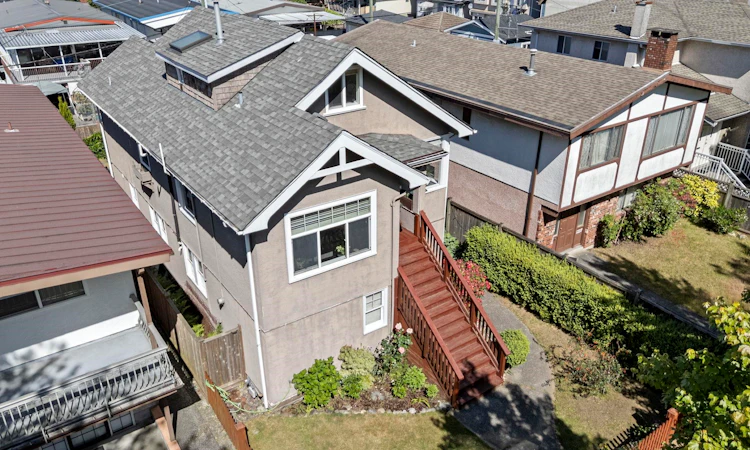 5743 St. Margarets Street