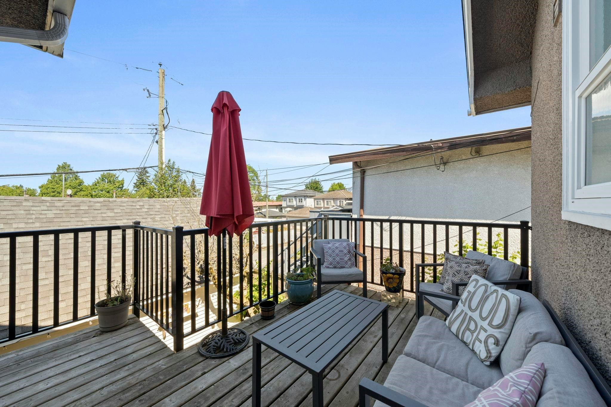 5743 St. Margarets Street, Vancouver, BC, V5R 3H6 - 14