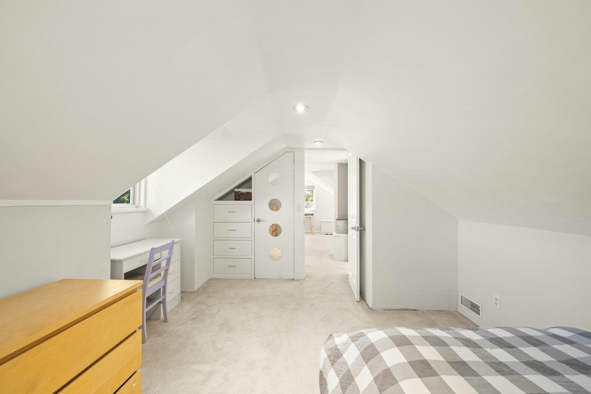5743 St. Margarets Street, Vancouver, BC, V5R 3H6 - 19