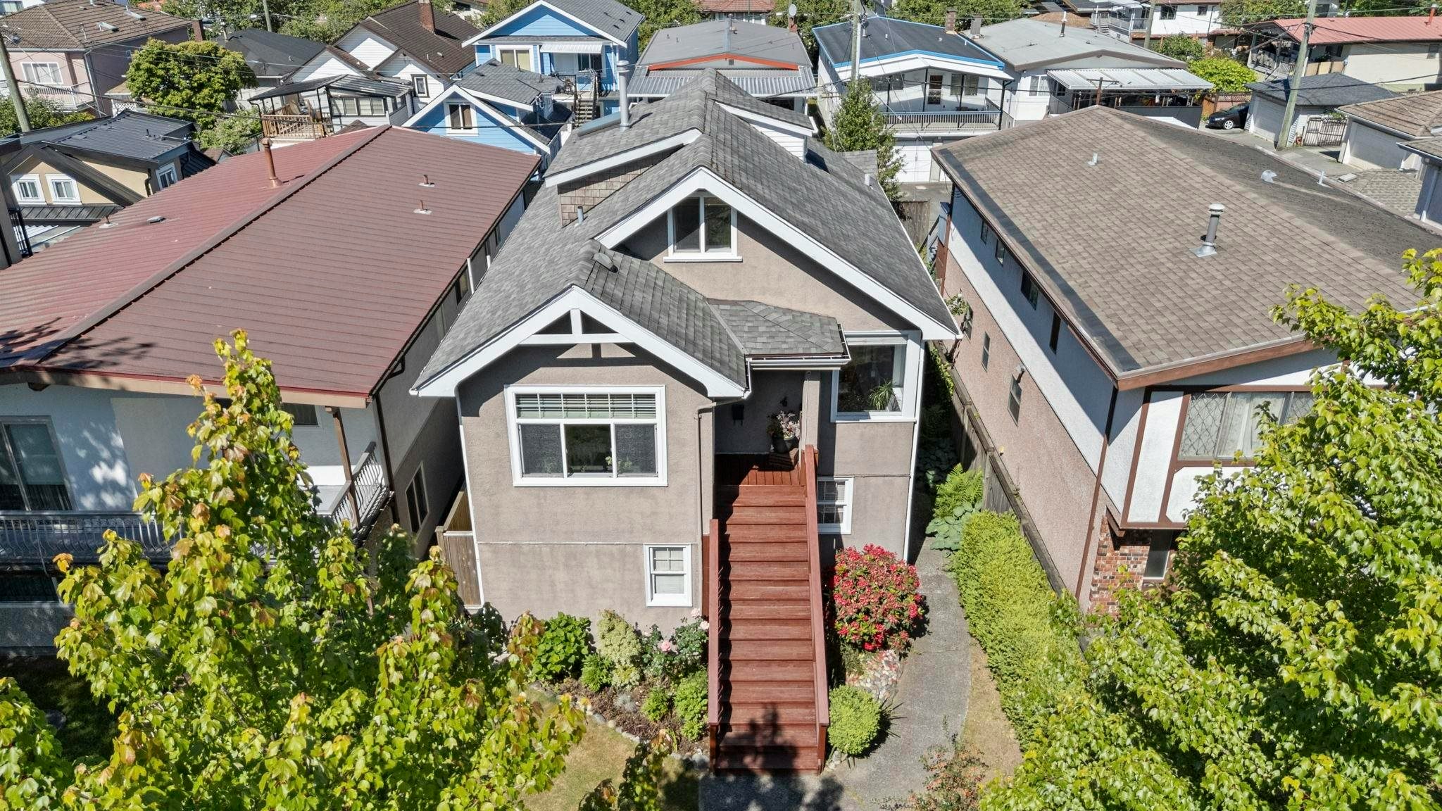 5743 St. Margarets Street, Vancouver, BC, V5R 3H6 - 30