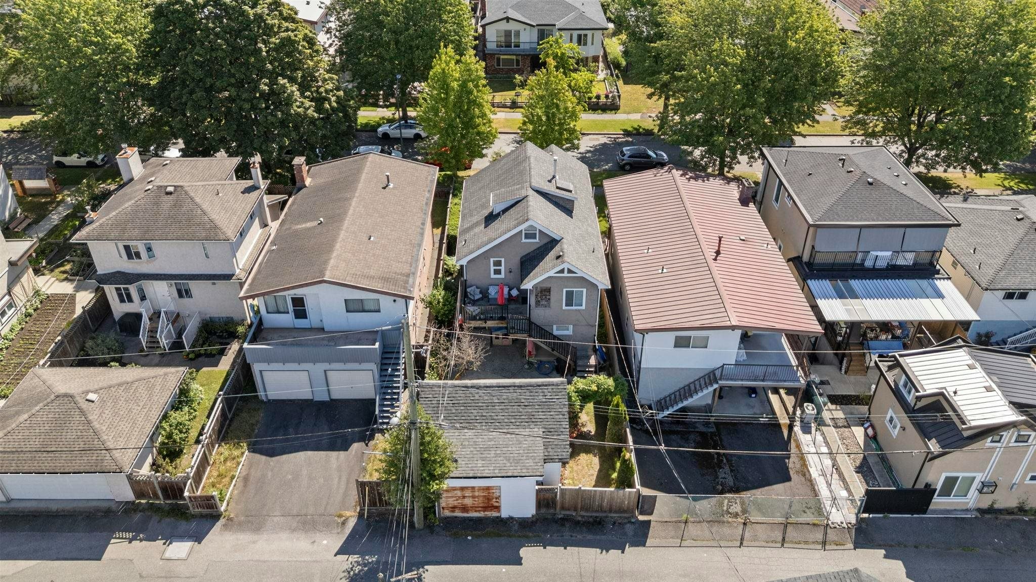 5743 St. Margarets Street, Vancouver, BC, V5R 3H6 - 31