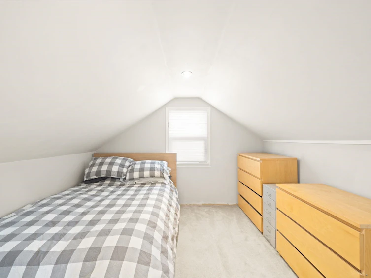 5743 St. Margarets Street, Vancouver, BC, V5R 3H6 - 18