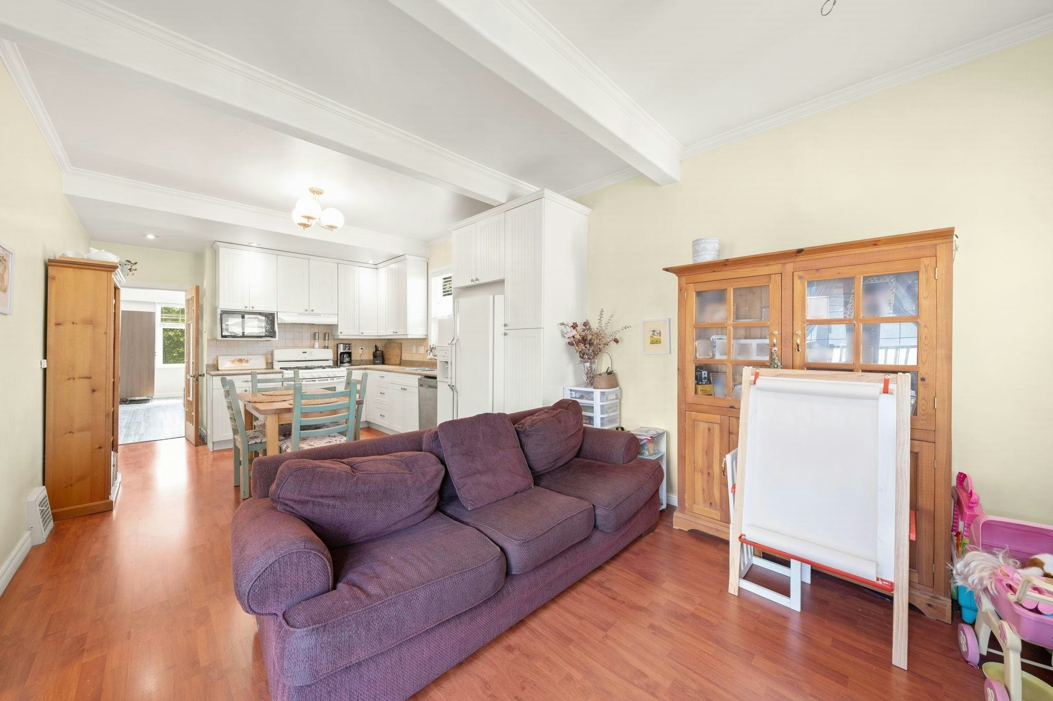 5743 St. Margarets Street, Vancouver, BC, V5R 3H6 - 13