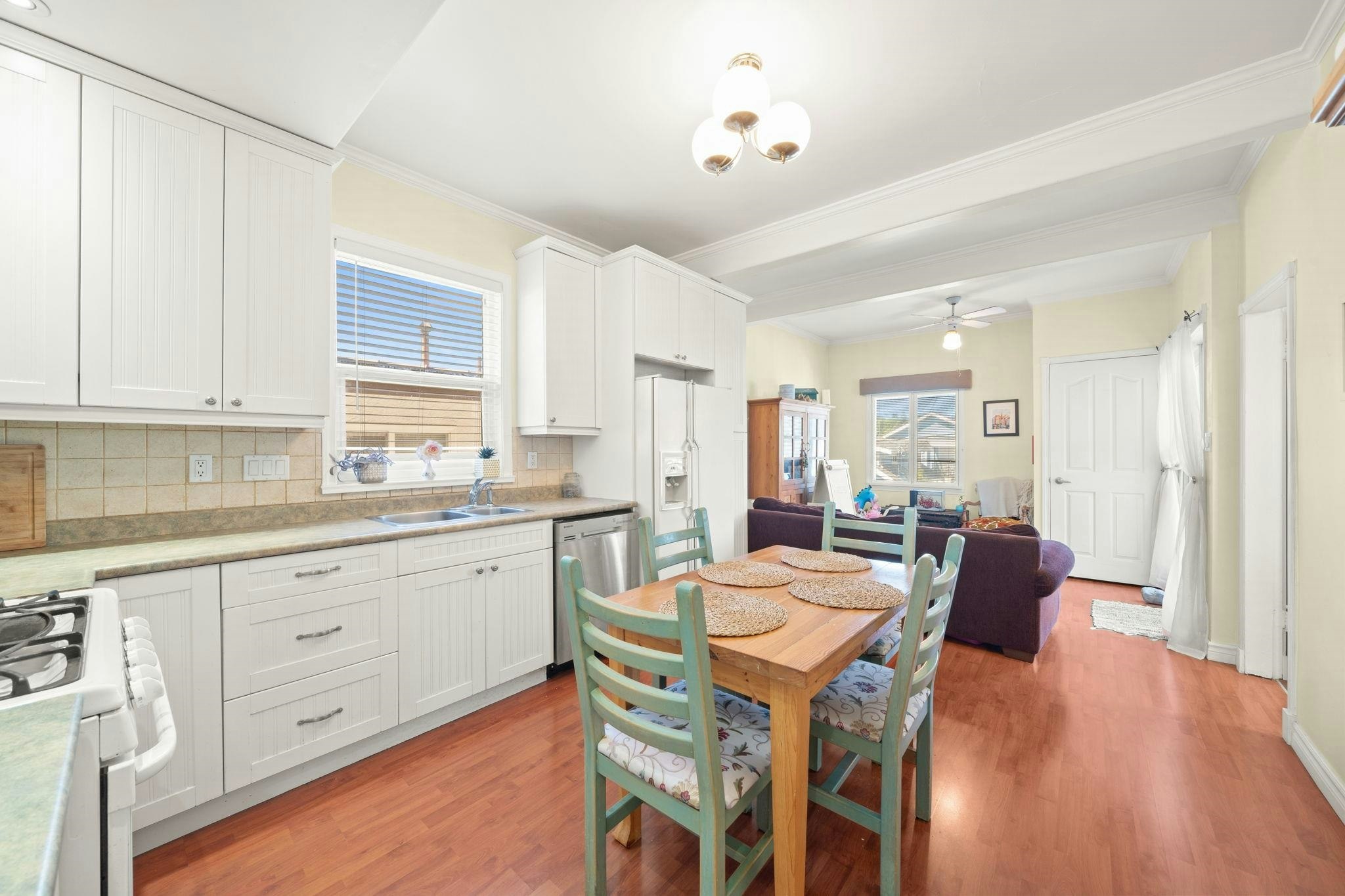5743 St. Margarets Street, Vancouver, BC, V5R 3H6 - 11