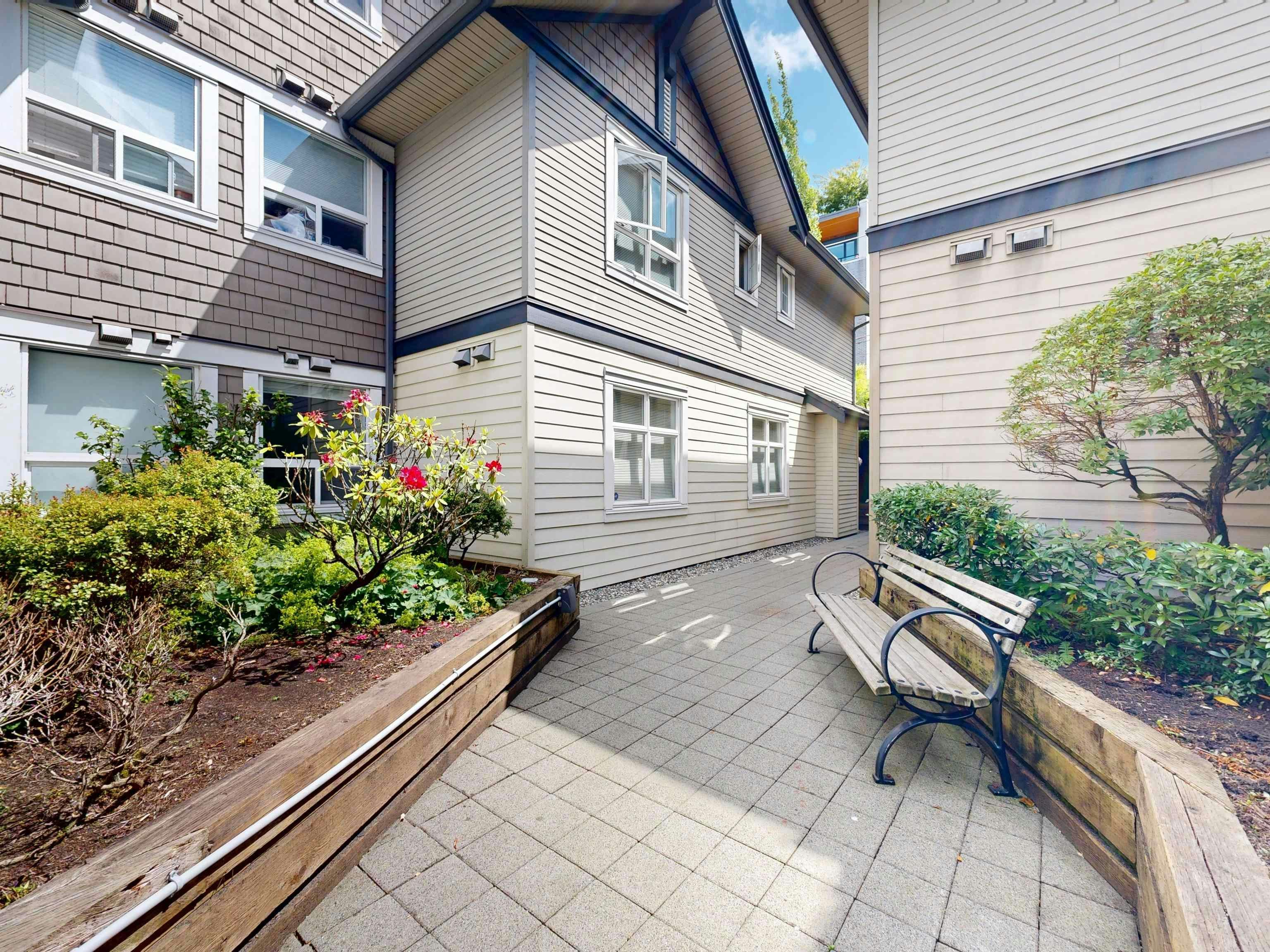 305-4468 Albert Street, Burnaby, BC, V5C 2G8 - 32