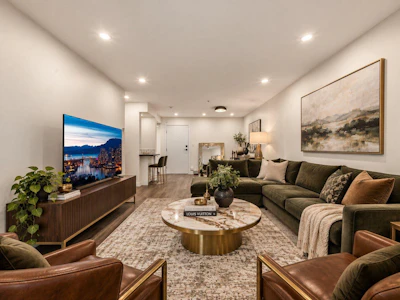 102-1550 SW Marine Drive - 2