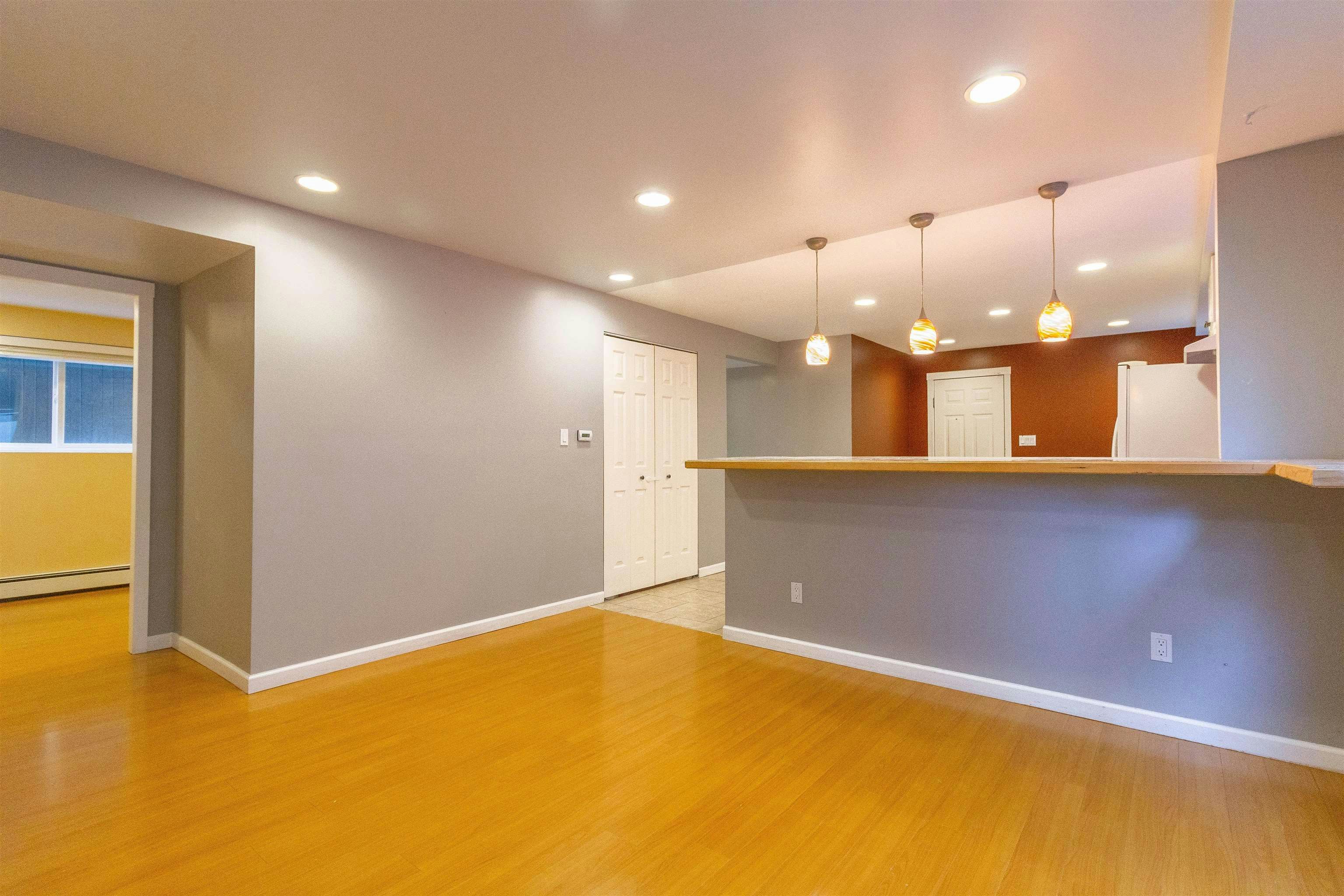 111 N Fell Avenue, Burnaby, BC, V5B 1L3 - 24