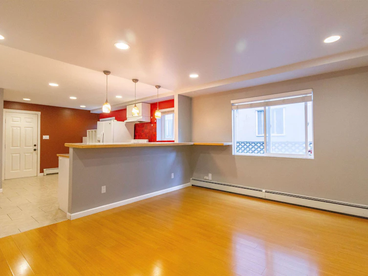 111 N Fell Avenue, Burnaby, BC, V5B 1L3 - 23