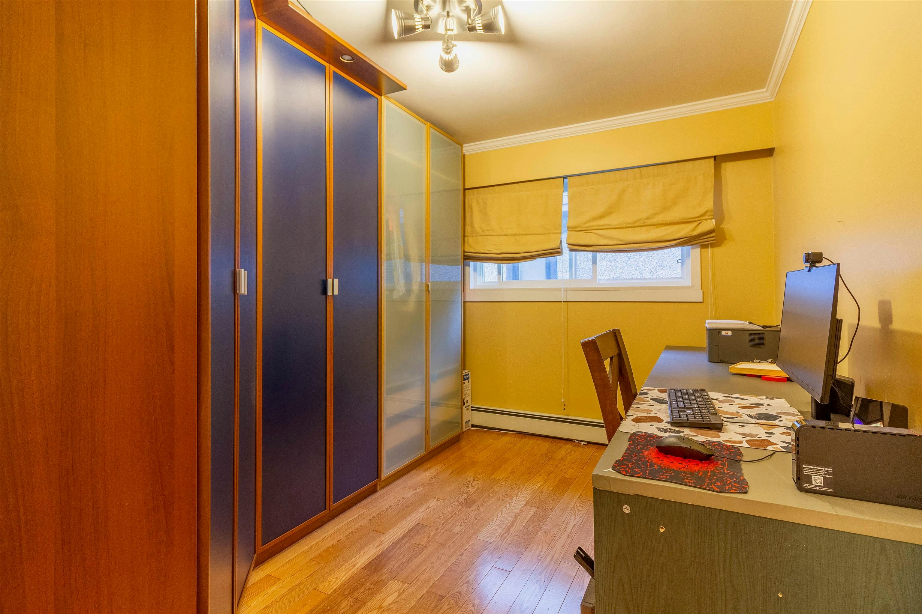 111 N Fell Avenue, Burnaby, BC, V5B 1L3 - 19