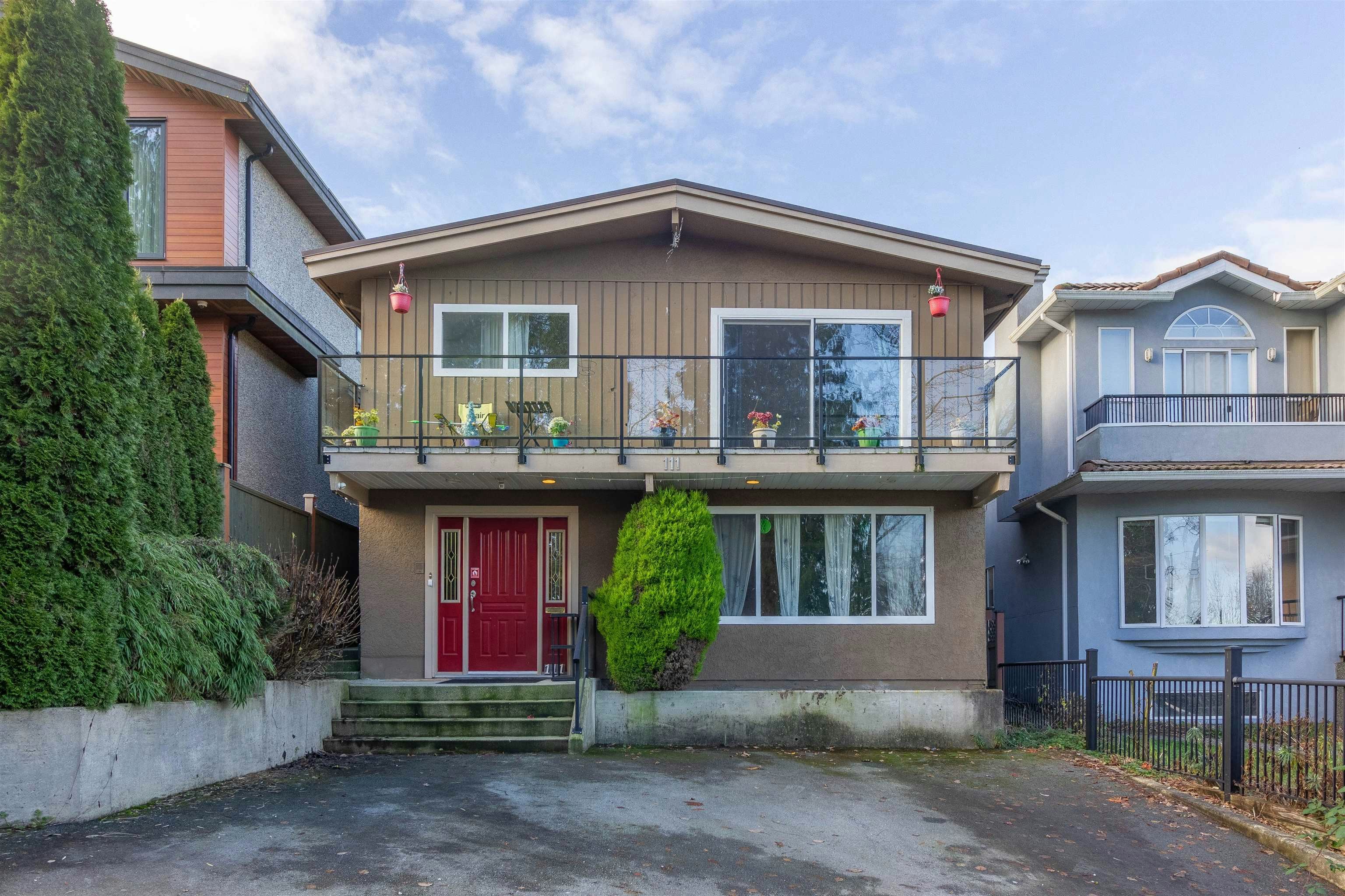 111 N Fell Avenue, Burnaby, BC, V5B 1L3 - 40