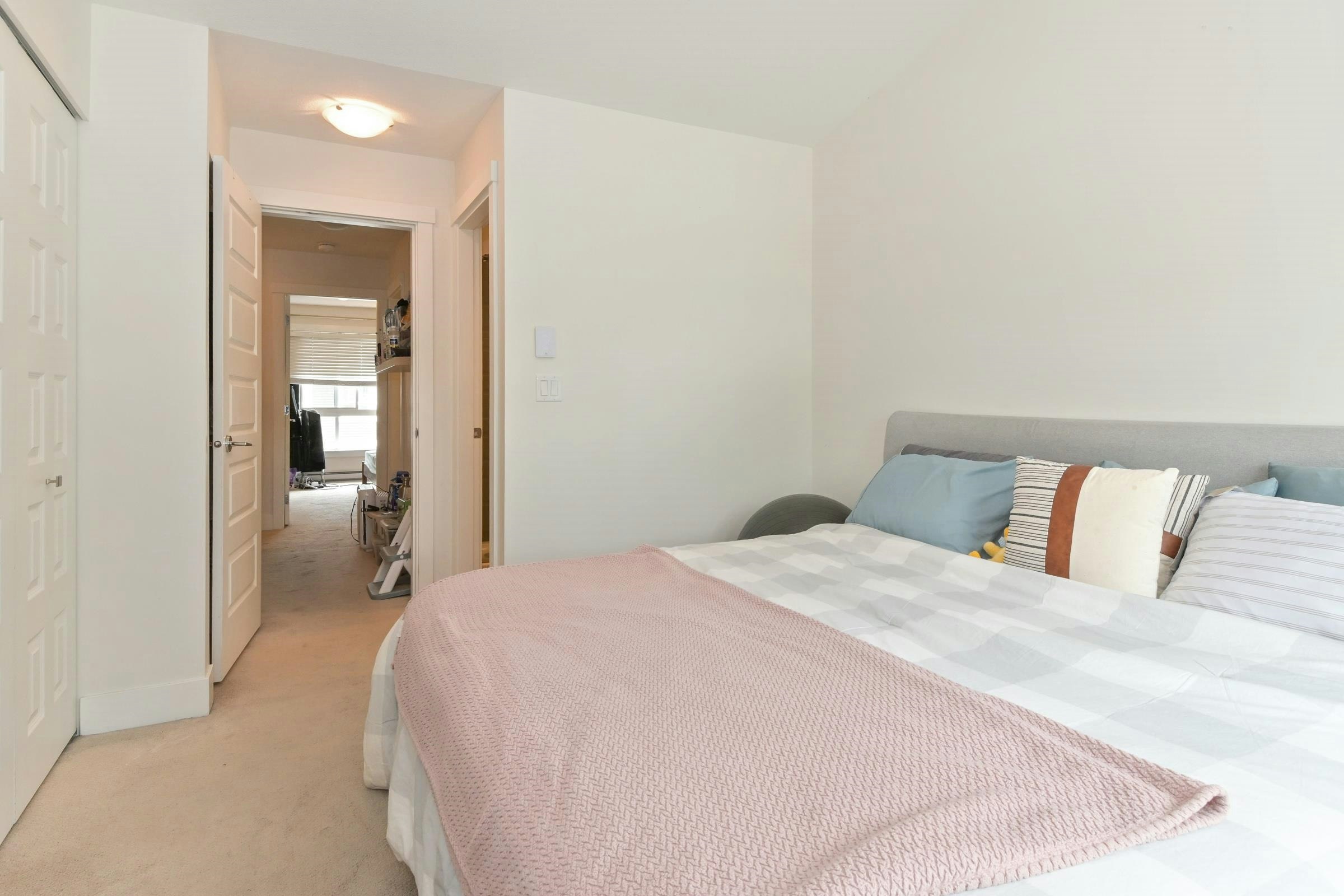 24-14433 60 Avenue, Surrey, BC, V3S 1R4 - 12