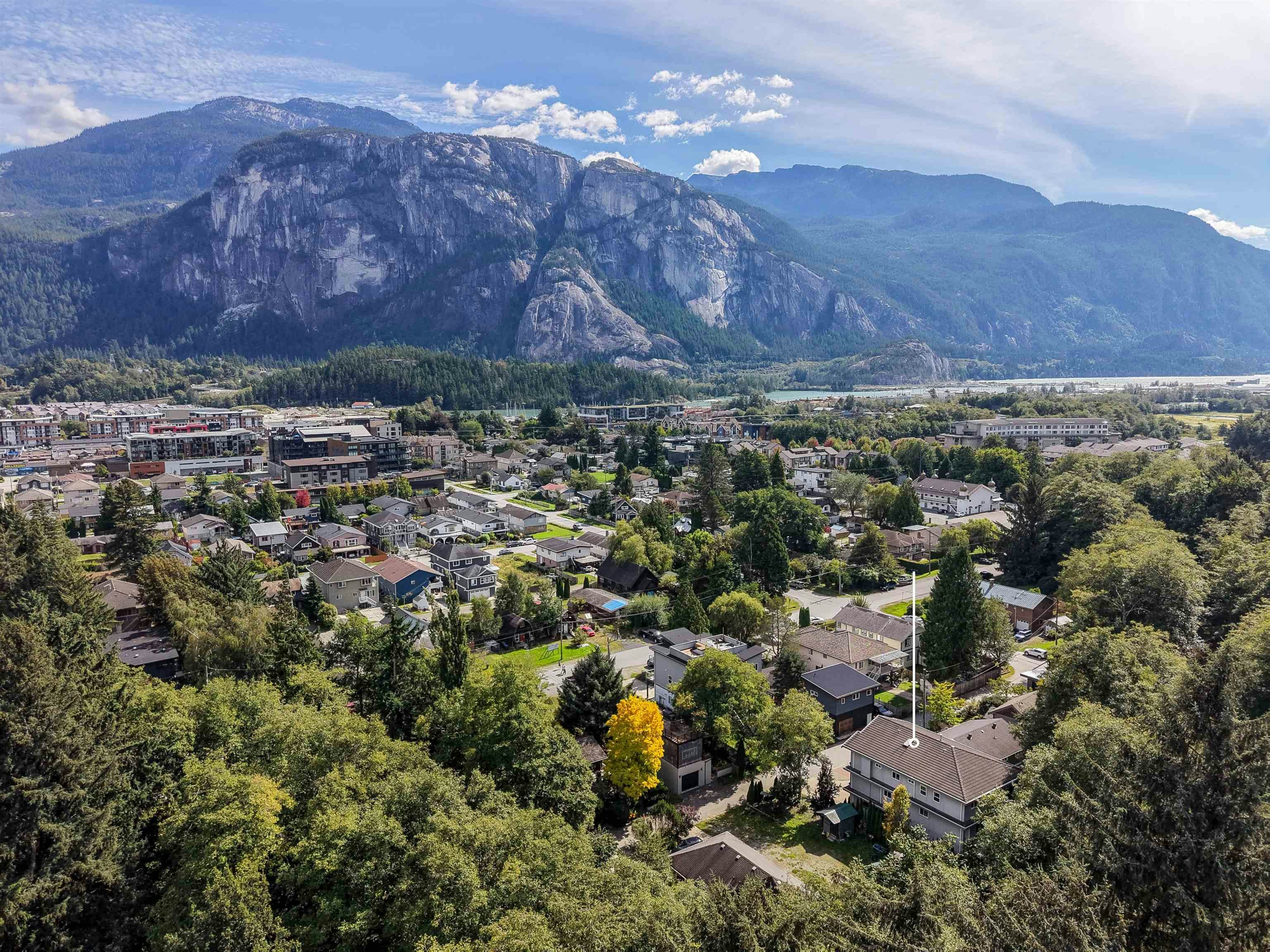 38030 Seventh Avenue, Squamish, BC, V8B 0J7 - 36