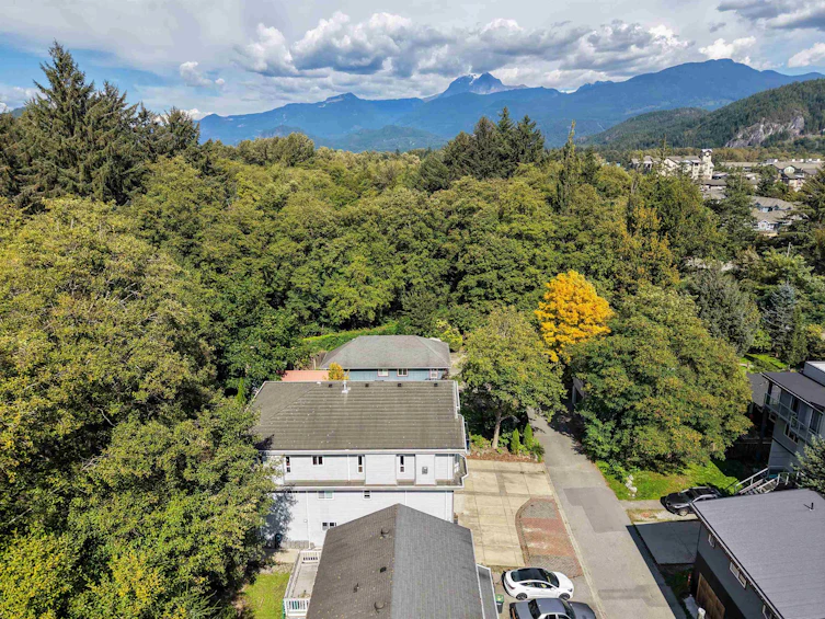 38030 Seventh Avenue, Squamish, BC, V8B 0J7 - 37