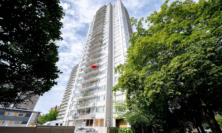 1108-1850 Comox Street