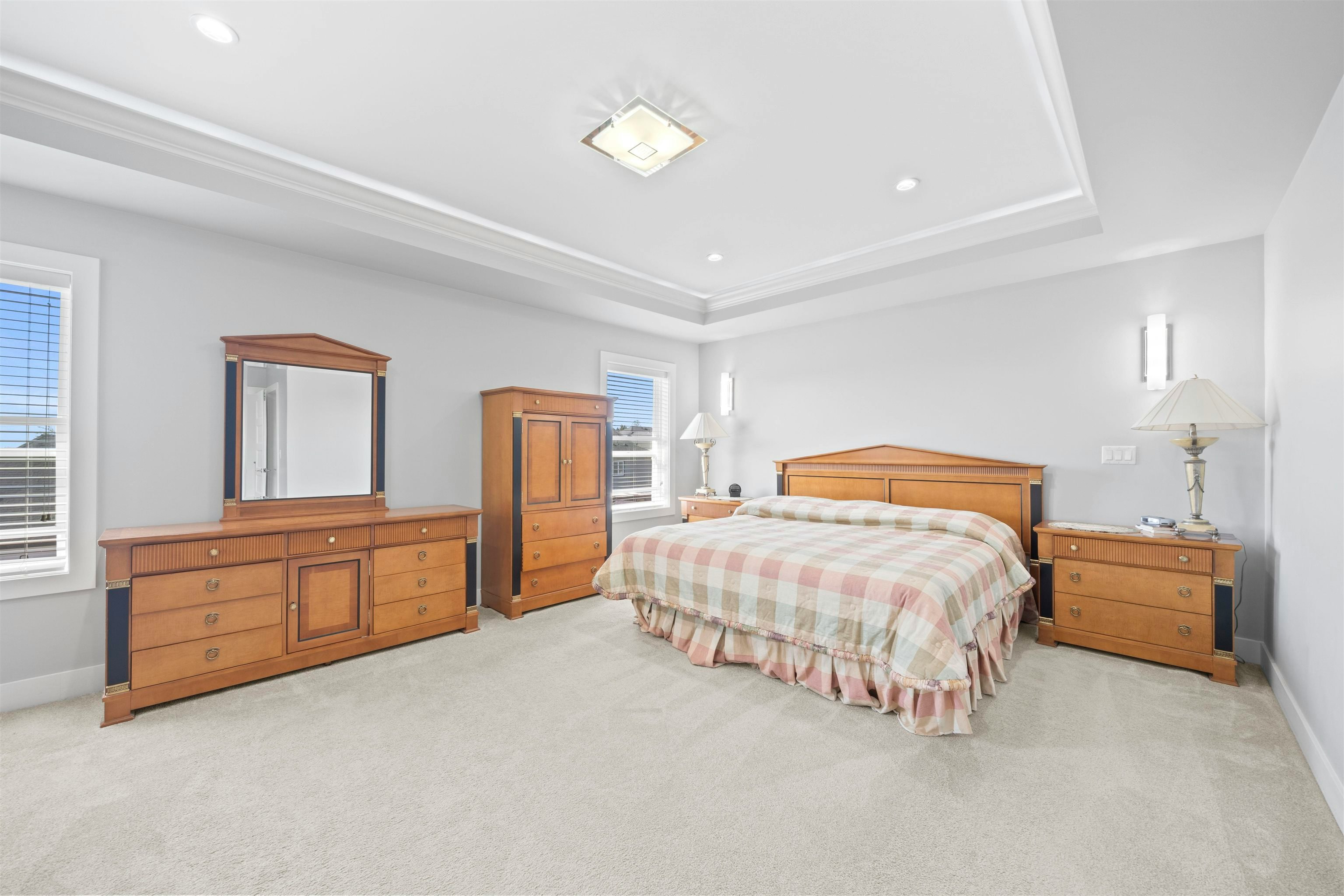20576 70 Avenue, Langley, BC, V2Y 0W4 - 20