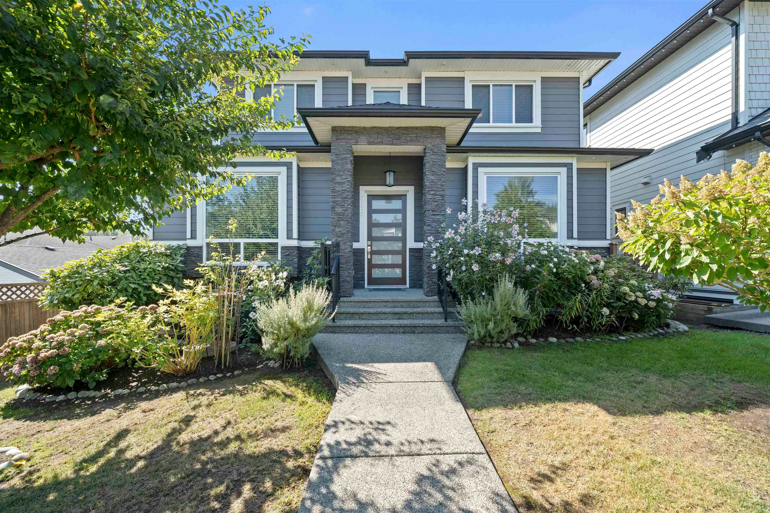 20576 70 Avenue, Langley, BC, V2Y 0W4 - 2