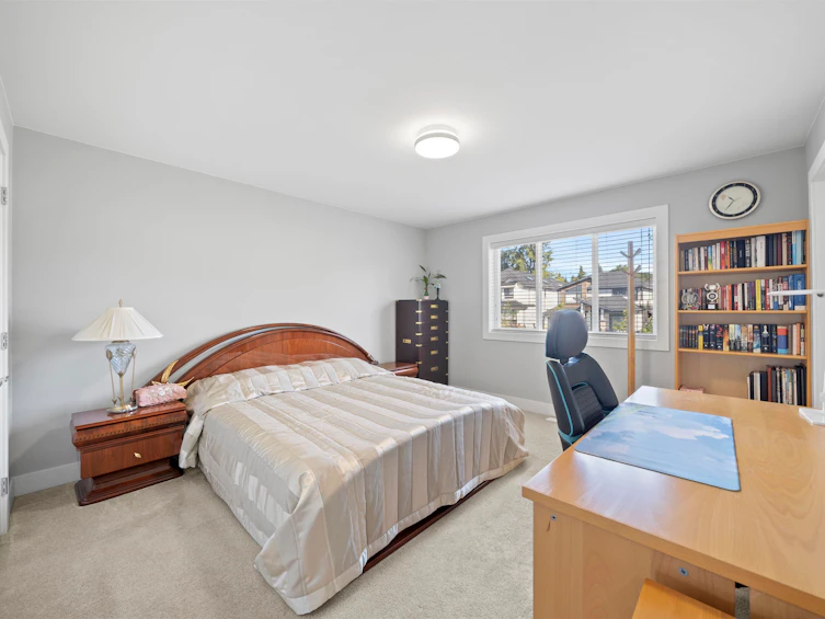 20576 70 Avenue, Langley, BC, V2Y 0W4 - 16