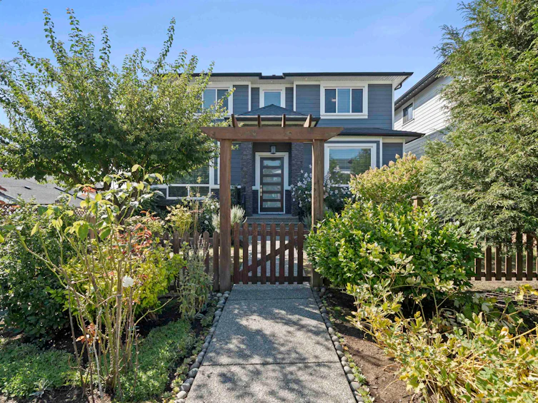 20576 70 Avenue, Langley, BC, V2Y 0W4 - 32