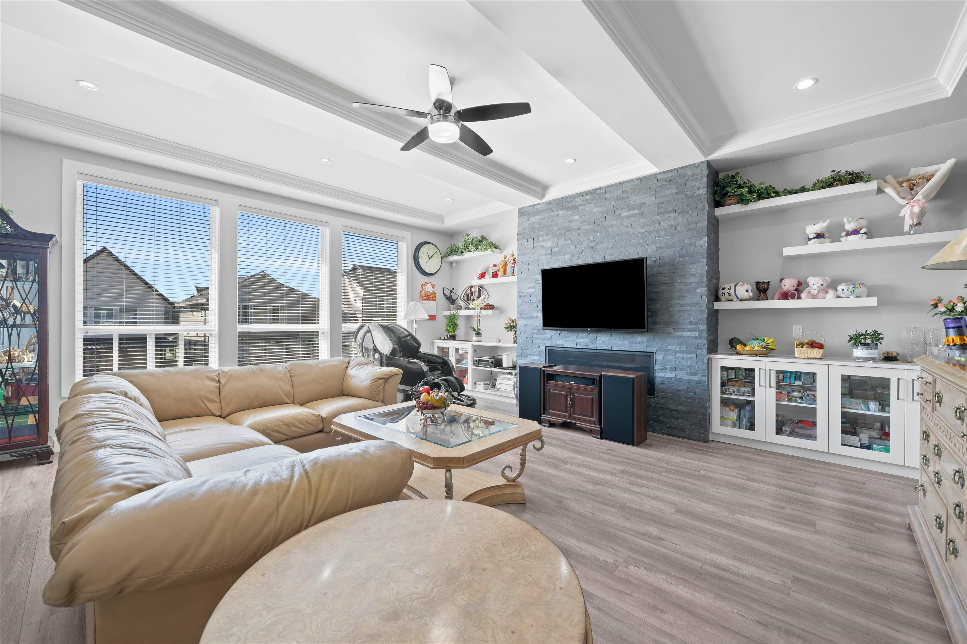 20576 70 Avenue, Langley, BC, V2Y 0W4